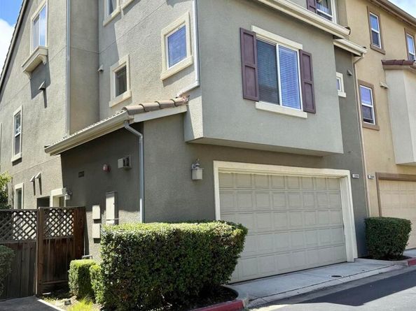 23654 Saklan Rd, Hayward CA 94545