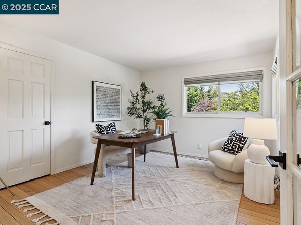 27 Toledo Dr, Lafayette CA 94549