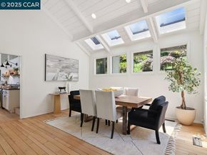 27 Toledo Dr, Lafayette CA 94549