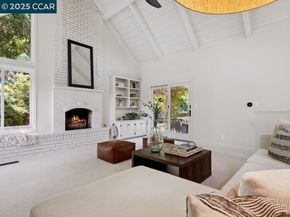 27 Toledo Dr, Lafayette CA 94549