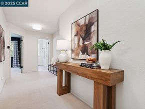 27 Toledo Dr, Lafayette CA 94549