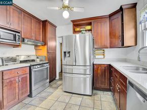 2014 109Th Ave, Oakland CA 94603