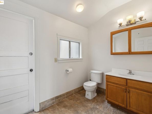 1718 Bancroft Way, Berkeley CA 94703
