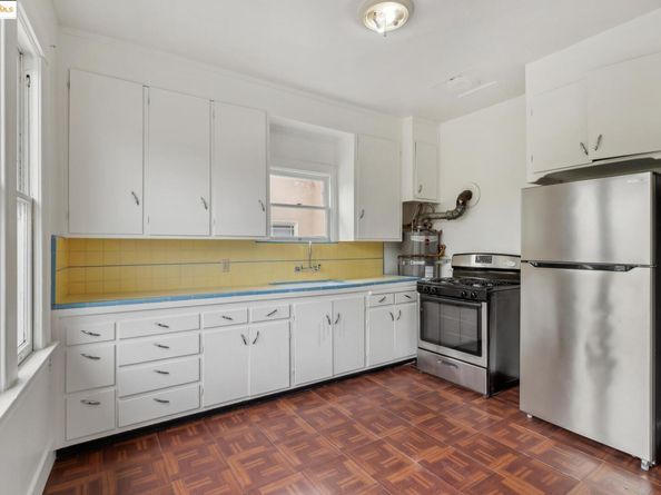 1718 Bancroft Way, Berkeley CA 94703