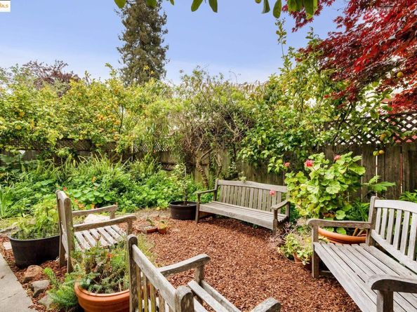 1718 Bancroft Way, Berkeley CA 94703