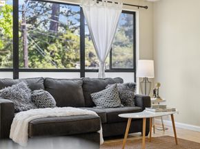 2632 Warring St 1, Berkeley CA 94704