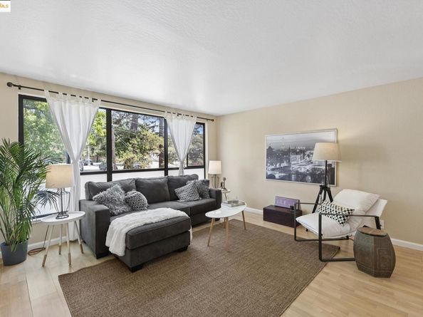 2632 Warring St 1, Berkeley CA 94704