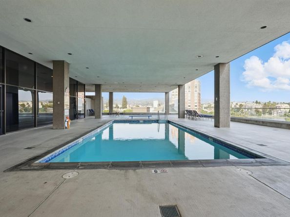 565 Bellevue Ave 2505, Oakland CA 94610