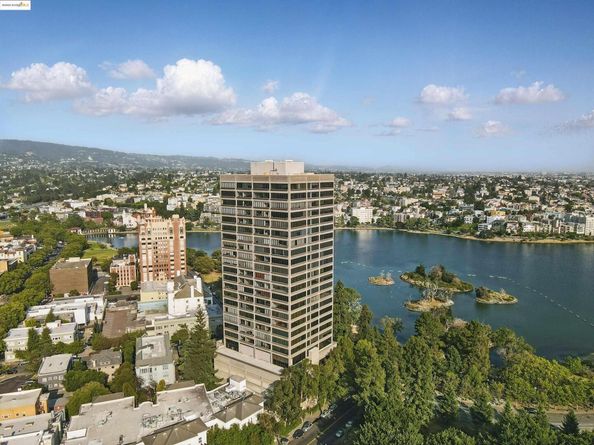 565 Bellevue Ave 2505, Oakland CA 94610