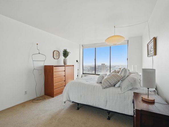 565 Bellevue Ave 2505, Oakland CA 94610