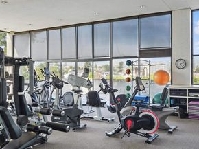 565 Bellevue Ave 2505, Oakland CA 94610