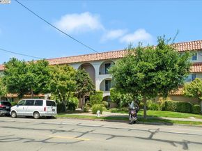 2133 Santa Clara Ave 217, Alameda CA 94501