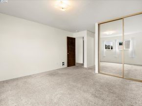 2133 Santa Clara Ave 217, Alameda CA 94501