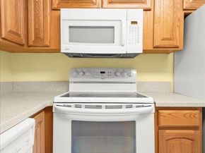 2133 Santa Clara Ave 217, Alameda CA 94501