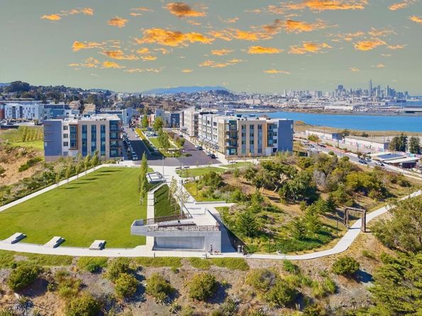 555 Innes 411, San Francisco CA 94124