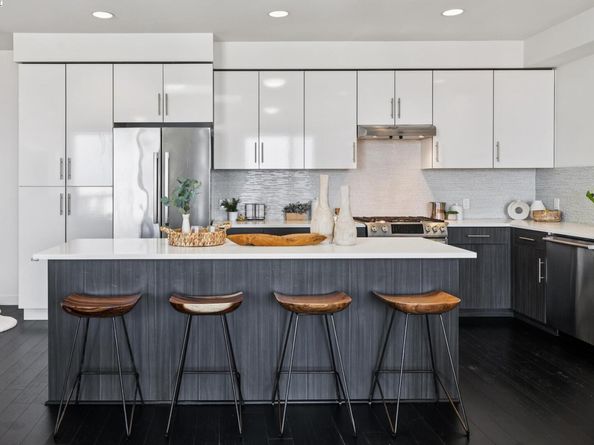 555 Innes 411, San Francisco CA 94124