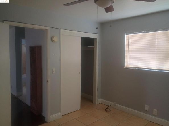1109 Seminary Avenue, Oakland CA 94621