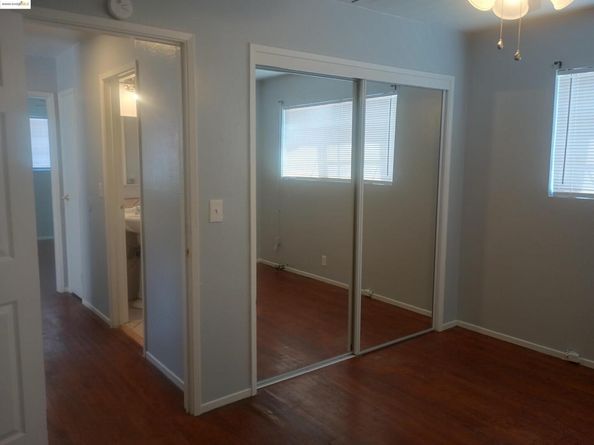 1109 Seminary Avenue, Oakland CA 94621