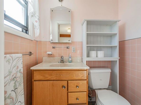 1601 Newhall St, San Francisco CA 94124