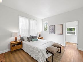 1923 West St, Oakland CA 94612