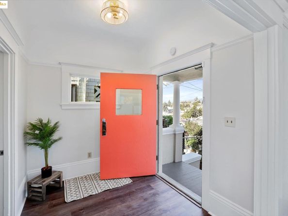 1641 E 20th Street, Oakland CA 94606