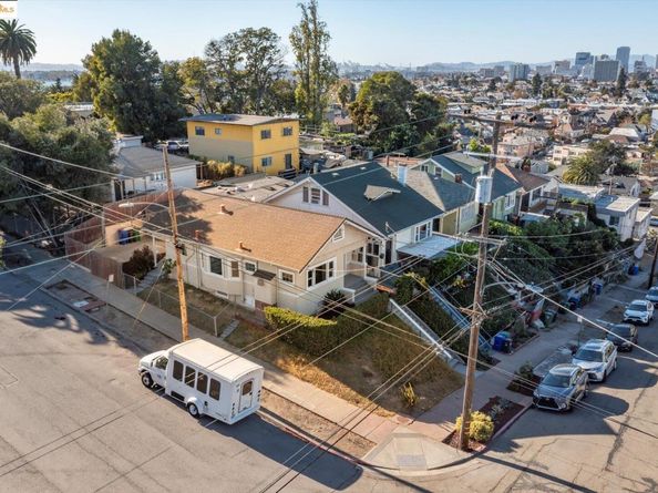 1641 E 20th Street, Oakland CA 94606