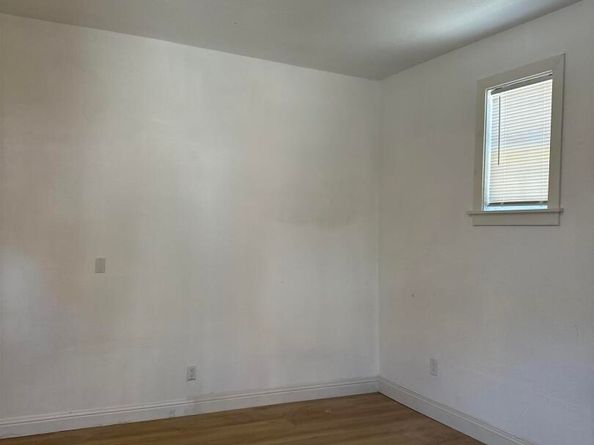1130 E 11Th St, Oakland CA 94606