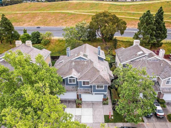266 Scotts Vly, Hercules CA 94547