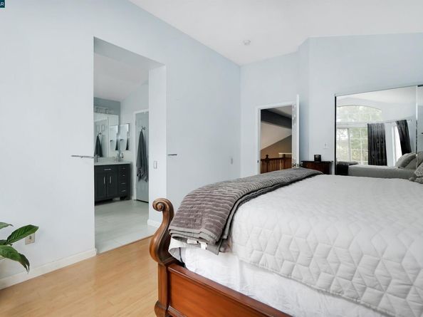 266 Scotts Vly, Hercules CA 94547