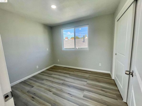 1912 Crosby, Oakland CA 94601
