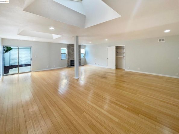 883 Calle De Verde, San Jose CA 95136