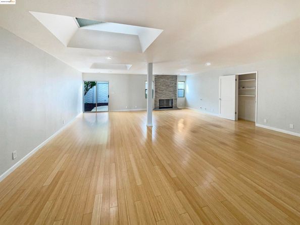 883 Calle De Verde, San Jose CA 95136