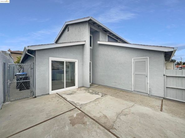 883 Calle De Verde, San Jose CA 95136