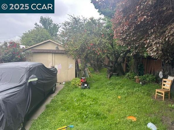 2517 Clinton Ave, Richmond CA 94804