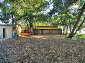 3036 23rd Avenue, Oakland CA 94602