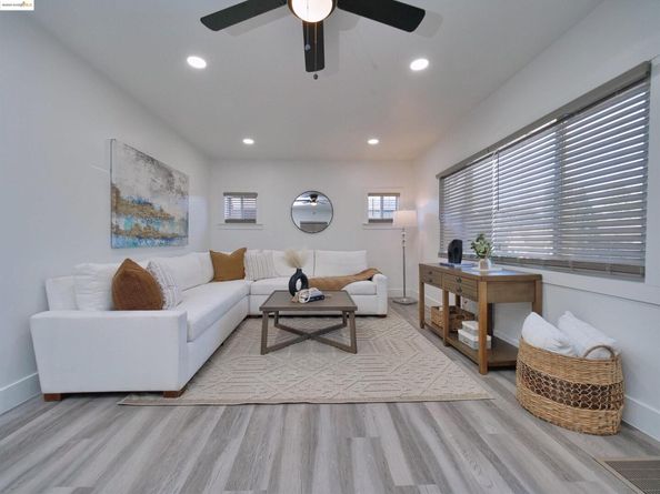 3036 23rd Avenue, Oakland CA 94602