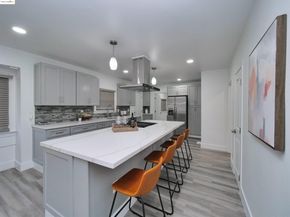 3036 23rd Avenue, Oakland CA 94602