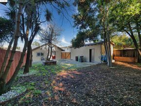 3036 23rd Avenue, Oakland CA 94602