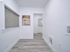 3036 23rd Avenue, Oakland CA 94602