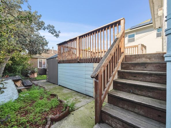 2326 10th St, Berkeley CA 94710
