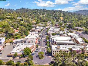 18 Van Tassel Ln, Orinda CA 94563