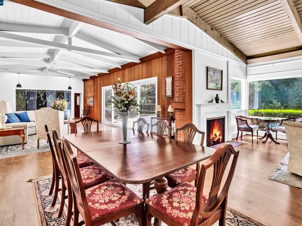 18 Van Tassel Ln, Orinda CA 94563