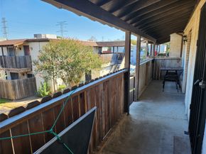 4500 Sherwood Lane 10, Houston TX 77092