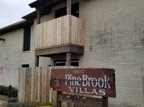 4500 Sherwood Lane 10, Houston TX 77092