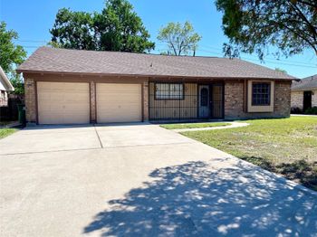 927 Greatwood Drive