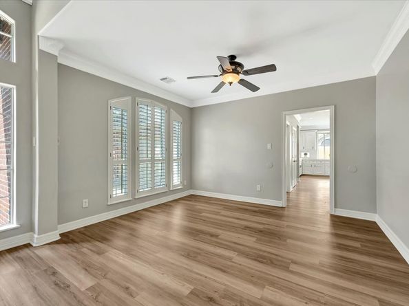 3207 Scenic Elm Street, Houston TX 77059