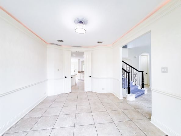 5302 Briarwick Meadow Lane, Sugar Land TX 77479