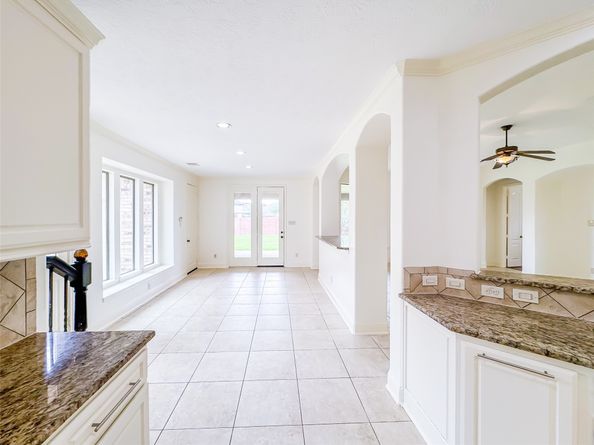 5302 Briarwick Meadow Lane, Sugar Land TX 77479