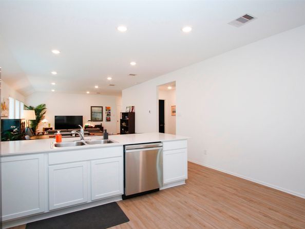 19326 Via Vinovo Court, New Caney TX 77357