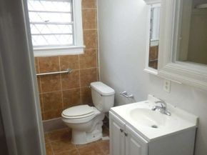 6705 Linden Street, Houston TX 77087